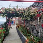 Casa Dinastia Sotao Y Casa Dinastia Miramar Ribeira Brava