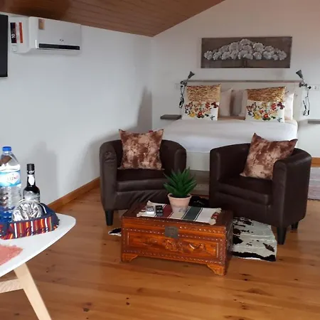 Ubytování v soukromí Casa Dinastia Sotao Y Casa Dinastia Miramar Ribeira Brava