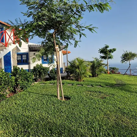 Casa Dinastia Sotao Y Casa Dinastia Miramar Ribeira Brava