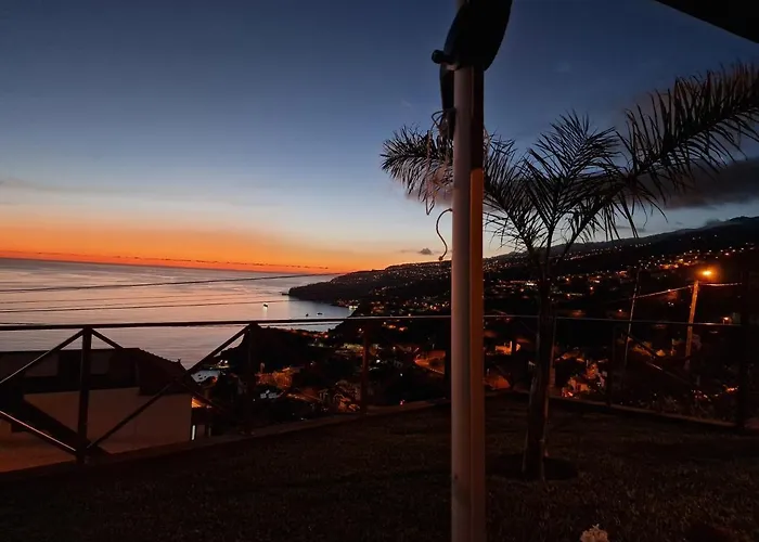 Casa Dinastia Sotao Y Casa Dinastia Miramar 홈스테이