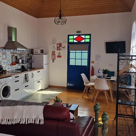 Privatunterkunft Casa Dinastia Sotao Y Casa Dinastia Miramar Ribeira Brava