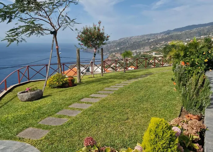 Casa Dinastia Sotao Y Casa Dinastia Miramar Homestay